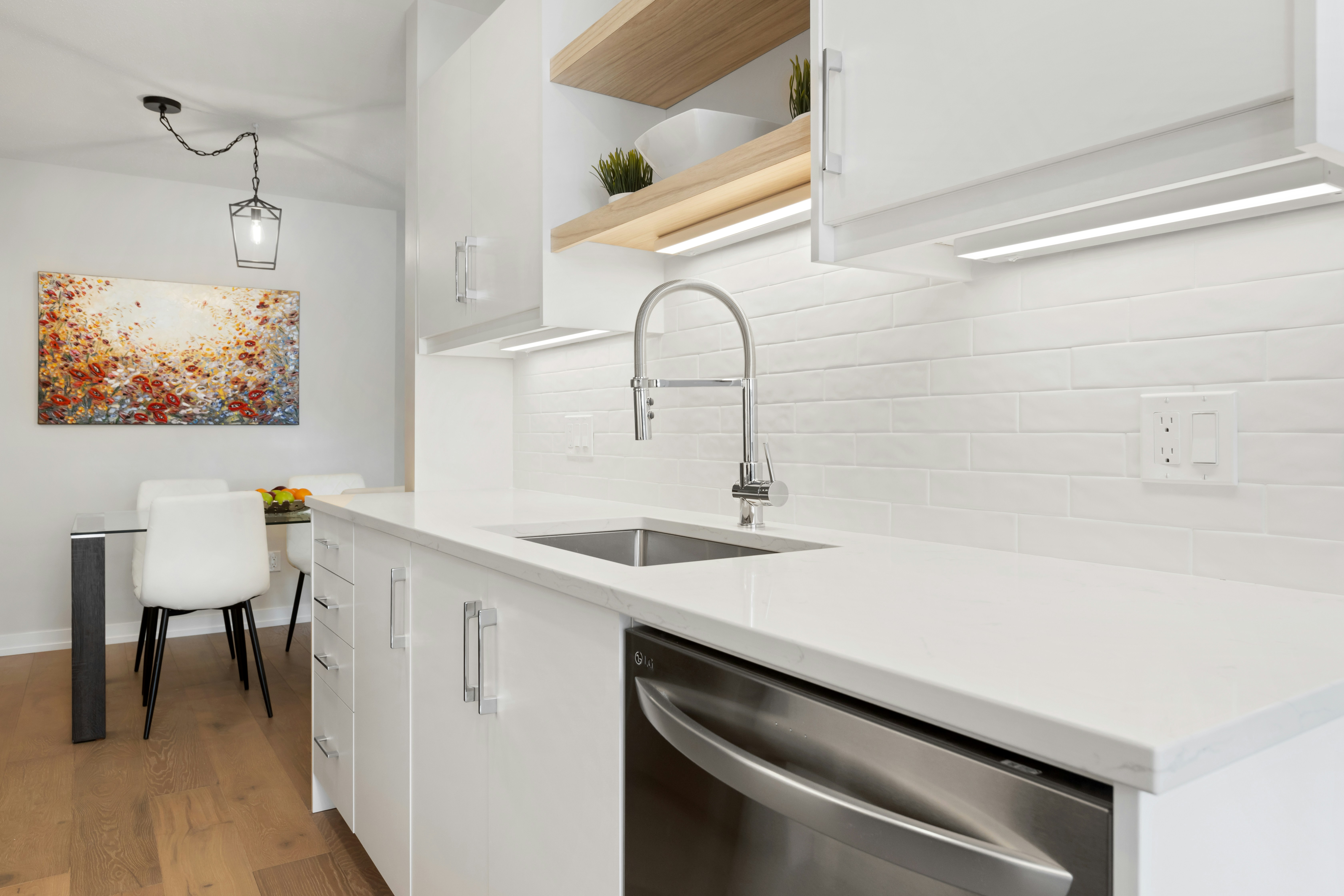 Ivory Grove Residence image 13